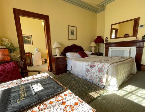 Queen Room